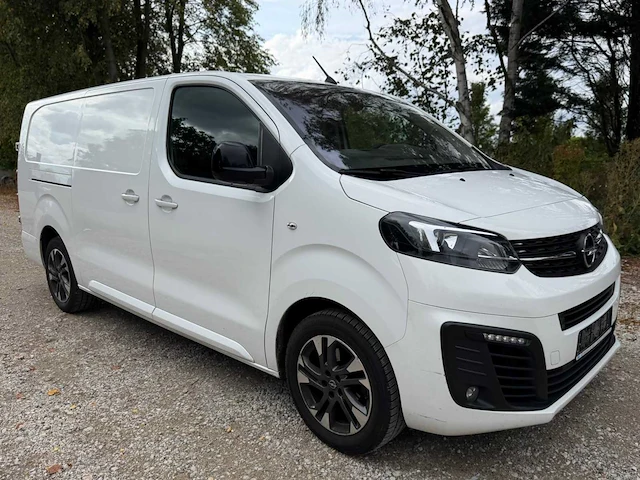 2022 opel vivaro lichte vracht - trekhaak - automaat - ingericht - navigatie, airco,... - afbeelding 38 van  40