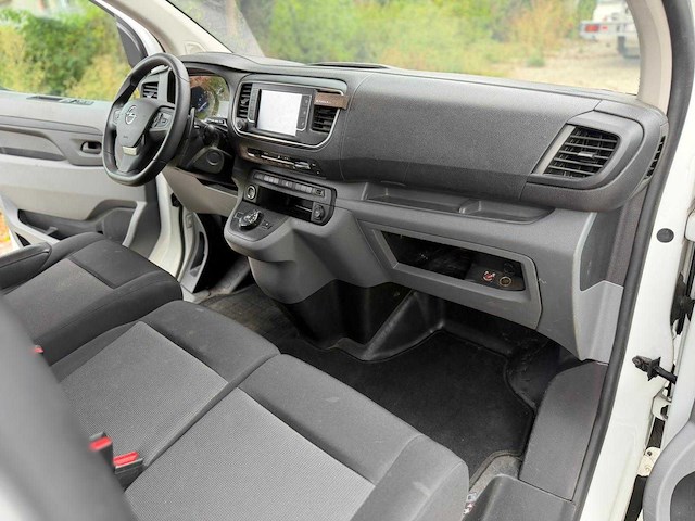 2022 opel vivaro lichte vracht - trekhaak - automaat - ingericht - navigatie, airco,... - afbeelding 13 van  41
