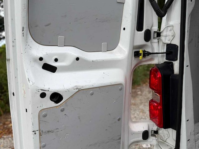 2022 opel vivaro lichte vracht - trekhaak - automaat - ingericht - navigatie, airco,... - afbeelding 19 van  41