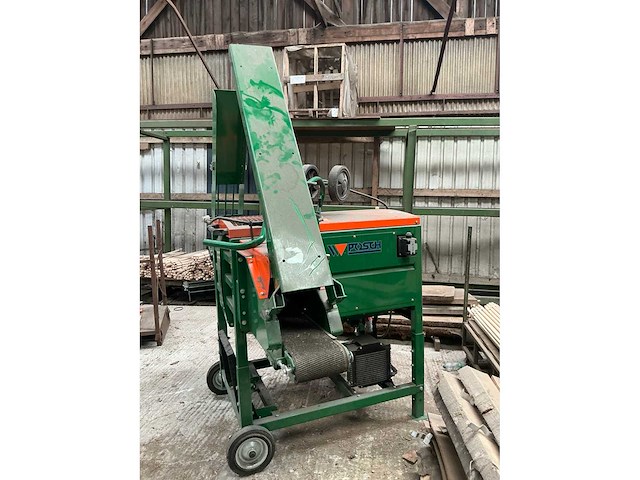 2022 posch autosplit 250 m6808c volautomatische houtkloofmachine - afbeelding 3 van  7