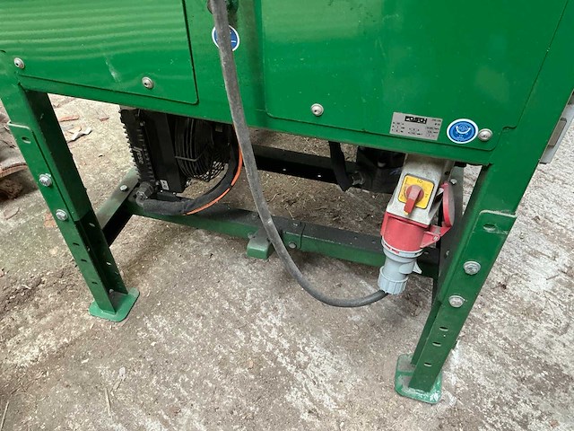 2022 posch autosplit 250 m6808c volautomatische houtkloofmachine - afbeelding 5 van  7
