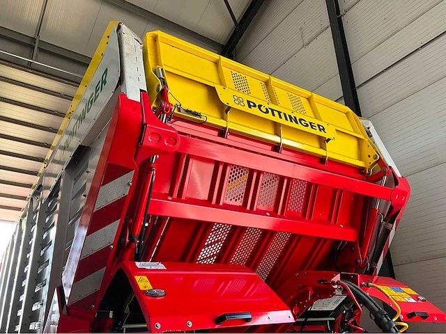 2022 pöttinger jumbo 7470 laadwagen - afbeelding 28 van  39