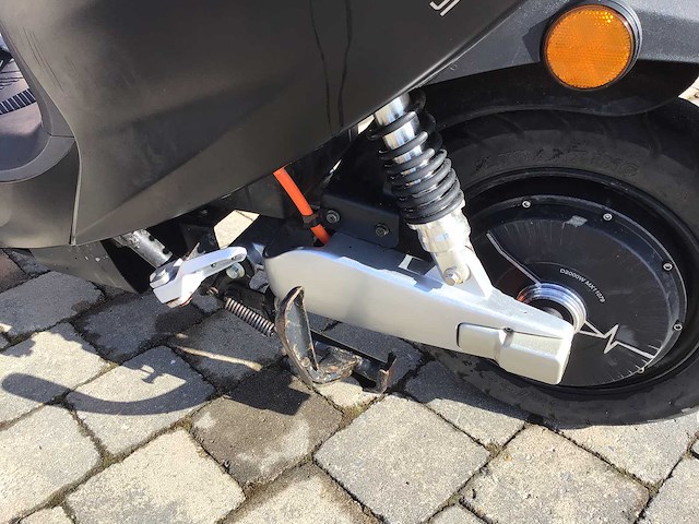 2022 sakura zf2 scooter - afbeelding 4 van  8