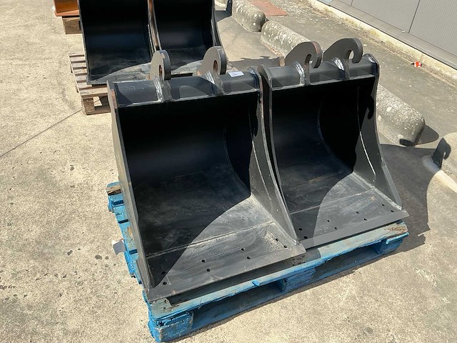 2022 set grondbakken cw05 600 mm (2x) - afbeelding 2 van  6