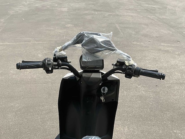 2022 silence s02 125cc e-scooter - afbeelding 19 van  36