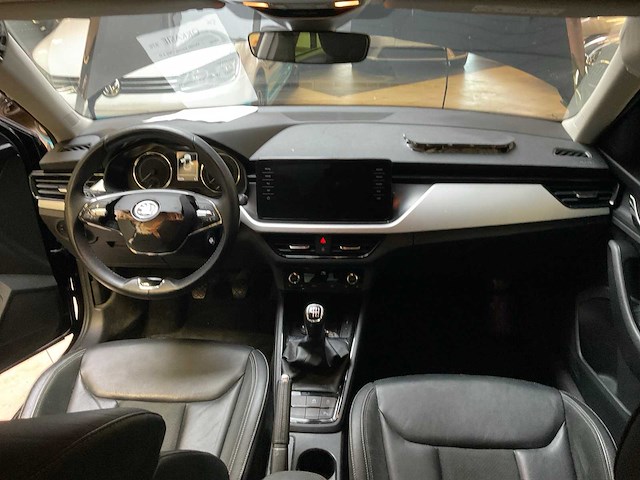 2022 skoda kamiq schadewagen - afbeelding 32 van  45