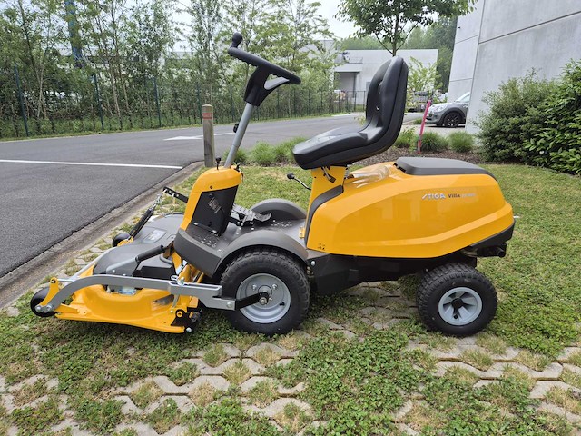 2022 stiga villa 15 hst frontmaaier - afbeelding 1 van  6