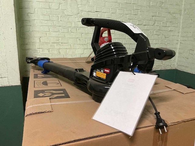2022 toro 51558 blaas-/zuigmachine - afbeelding 1 van  4