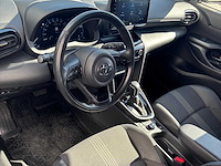 2022 toyota yaris cross hybride awd hatchback personenauto - afbeelding 14 van  14
