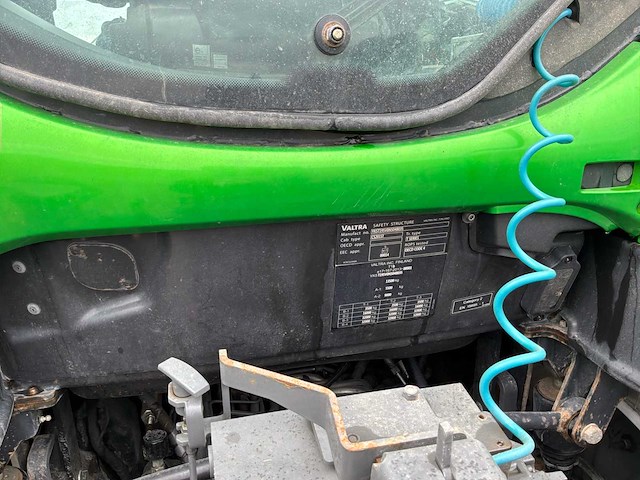 2022 valtra t195 t serie 4wd landbouwtractor - afbeelding 9 van  32