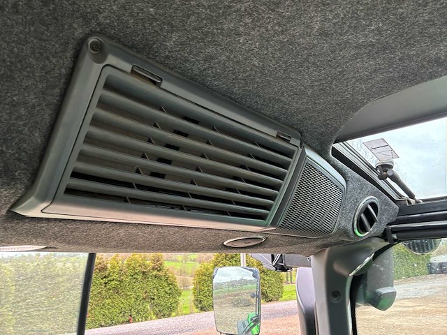 2022 valtra t195 t serie 4wd landbouwtractor - afbeelding 16 van  32