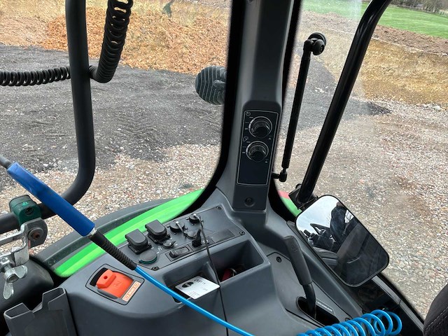 2022 valtra t195 t serie 4wd landbouwtractor - afbeelding 19 van  32