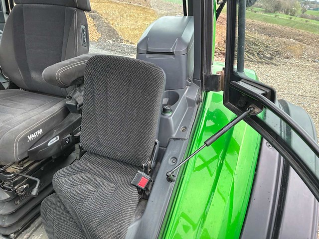 2022 valtra t195 t serie 4wd landbouwtractor - afbeelding 16 van  36