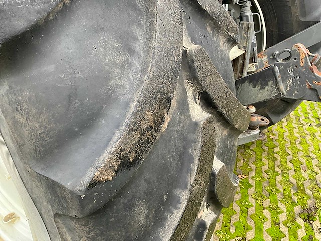 2022 valtra t214s vierwielaangedreven landbouwtractor - afbeelding 5 van  22