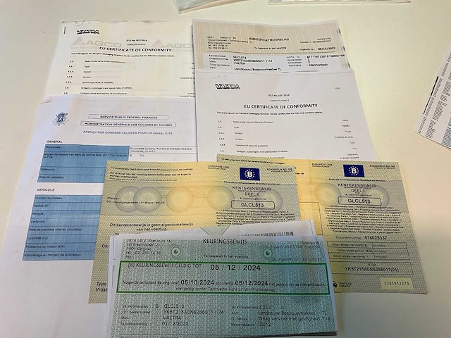 2022 valtra t214s vierwielaangedreven landbouwtractor - afbeelding 15 van  22