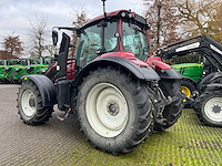 2022 valtra t214s vierwielaangedreven landbouwtractor - afbeelding 20 van  22