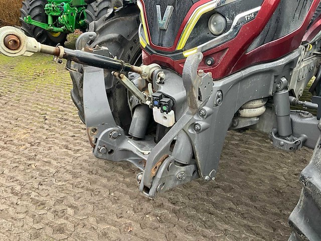 2022 valtra t214s vierwielaangedreven landbouwtractor - afbeelding 22 van  22