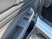 2022 volkswagen golf 8 gte sedan (hatchback) - afbeelding 1 van  4