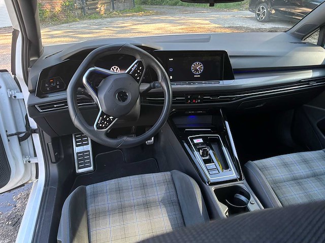 2022 volkswagen golf 8 gte sedan (hatchback) - afbeelding 6 van  43