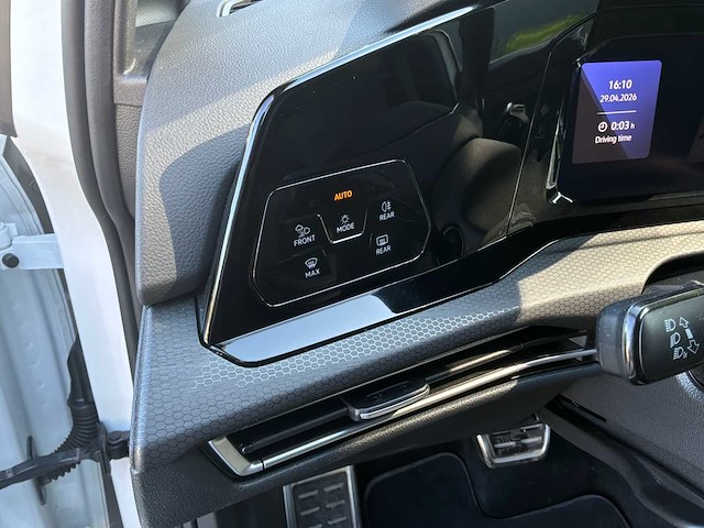 2022 volkswagen golf 8 gte sedan (hatchback) - afbeelding 11 van  43