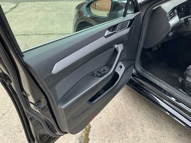 2022 volkswagen passat 2.0 tdi stationwagon personenauto - afbeelding 7 van  43