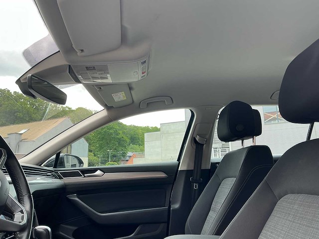 2022 volkswagen passat 2.0 tdi stationwagon personenauto - afbeelding 10 van  43