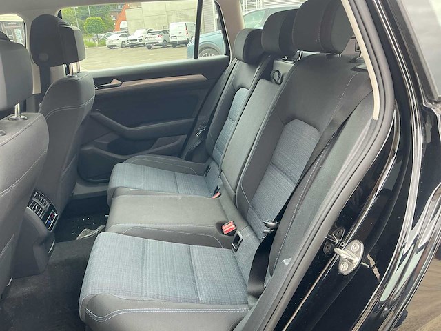 2022 volkswagen passat 2.0 tdi stationwagon personenauto - afbeelding 22 van  43