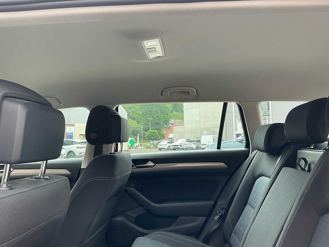 2022 volkswagen passat 2.0 tdi stationwagon personenauto - afbeelding 24 van  43