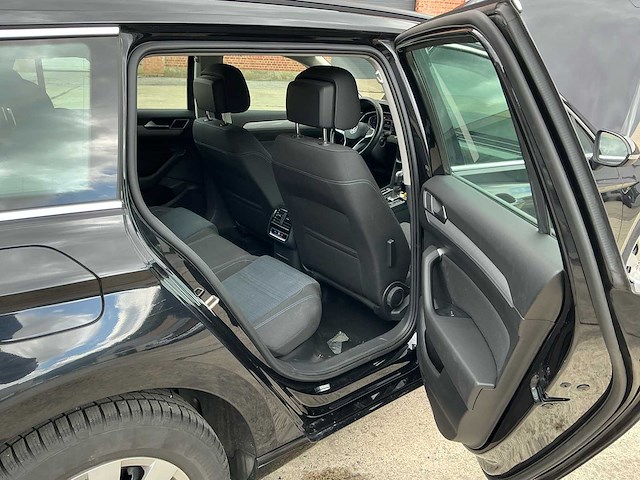 2022 volkswagen passat 2.0 tdi stationwagon personenauto - afbeelding 30 van  43