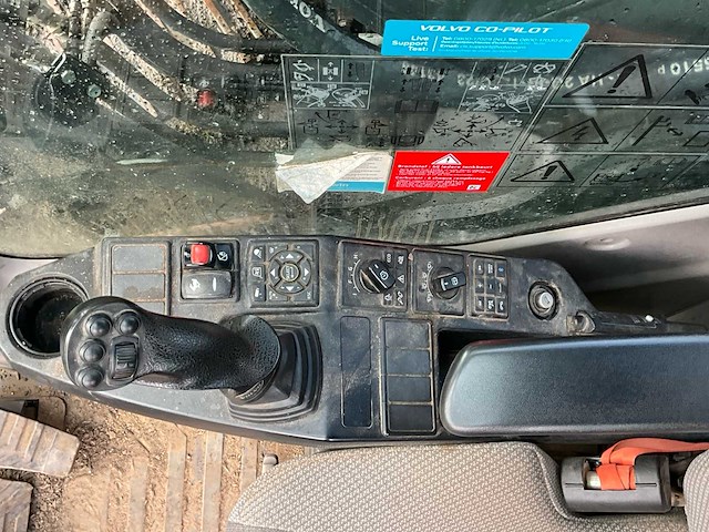 2022 volvo ec220e - rupsgraafmachine - afbeelding 11 van  23