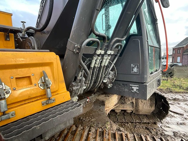2022 volvo ec220e - rupsgraafmachine - afbeelding 18 van  23