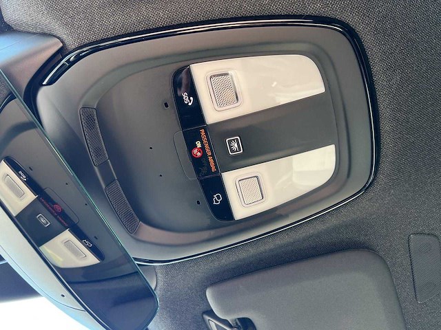 2022 volvo xc40 b4 auto - afbeelding 36 van  42