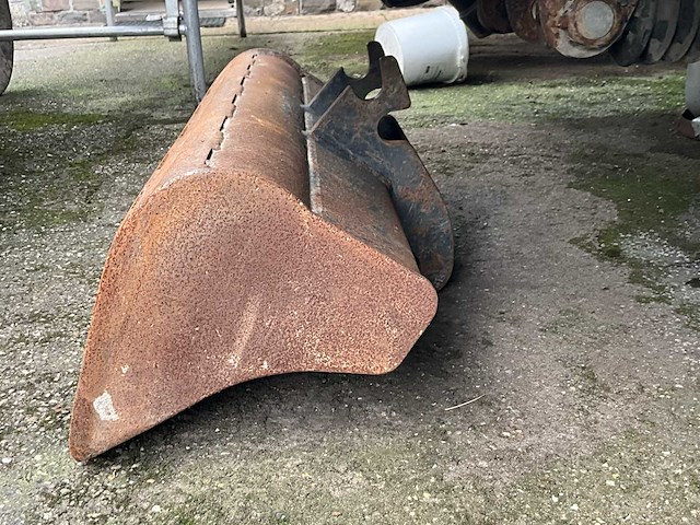 2022 wacker neuson ez17 minigraafmachine - zwenkgiek - 3 graafbakken - snelwissel - afbeelding 14 van  31