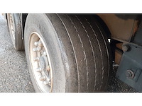 2022 wielton ns3k semi-zeiltrailer - afbeelding 2 van  11