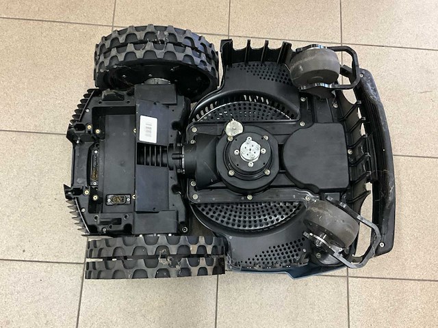 2022 wiper premium k-series robotmaaier - afbeelding 9 van  10