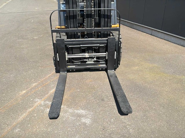 2022 zheijang un fd25t-njv1 vorkheftruck - afbeelding 11 van  15