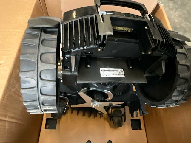 2022 zucchetti next tech l x4 robotmaaier - afbeelding 2 van  11