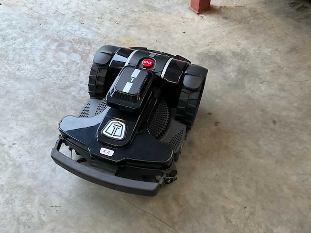 2022 zucchetti next tech l x4 robotmaaier - afbeelding 1 van  11