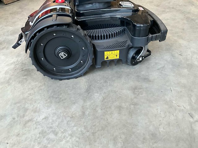 2022 zucchetti next tech l x4 robotmaaier - afbeelding 7 van  11