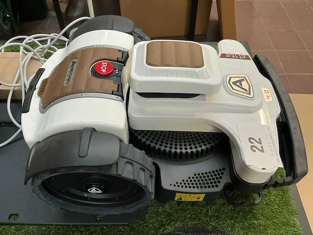 2022 zuchetti ambrogio 4.0 elite robotmaaier - afbeelding 7 van  7