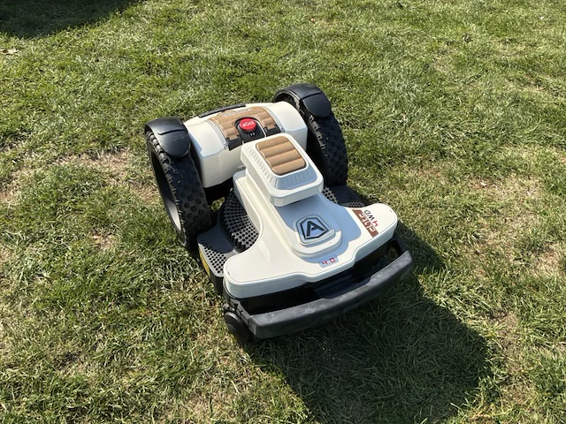 2023 ambrogio 4.0 elite 4 wd grasrobot (ongebruikt) - afbeelding 11 van  16