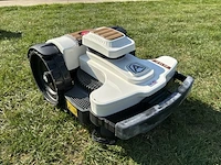 2023 ambrogio 4.0 elite grasrobot ( ongebruikt) - afbeelding 10 van  13