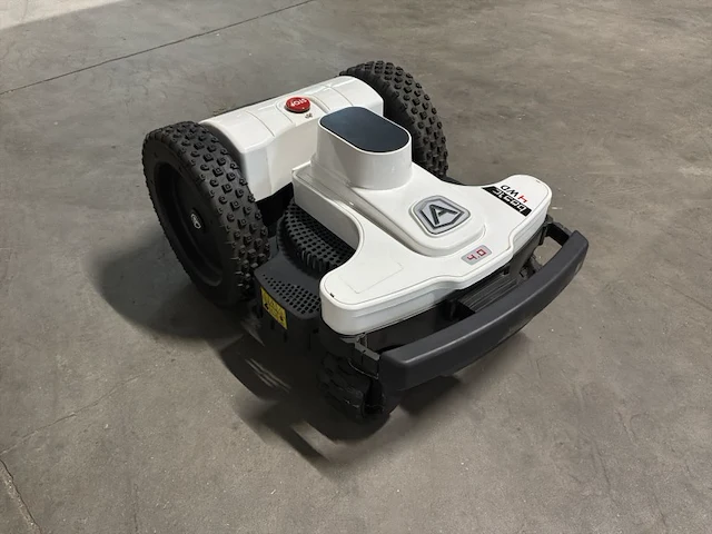 2023 ambrogio basic 4wd robotmaaier (ongebruikt) - afbeelding 9 van  12