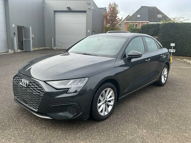 2023 audi a3 sedan personenauto - afbeelding 1 van  28