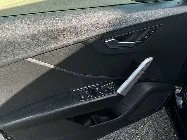 2023 audi q2 suv personenauto - afbeelding 8 van  29