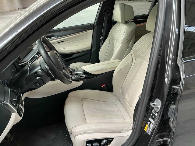 2023 bmw 530e - afbeelding 7 van  34