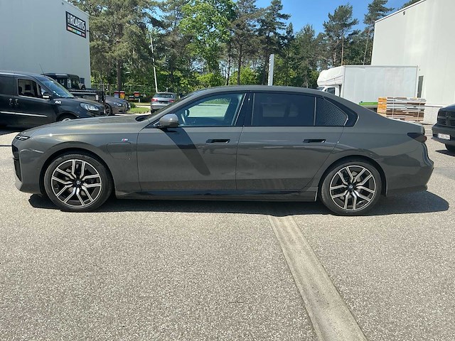 2023 bmw 750e xdrive personenauto - afbeelding 9 van  20