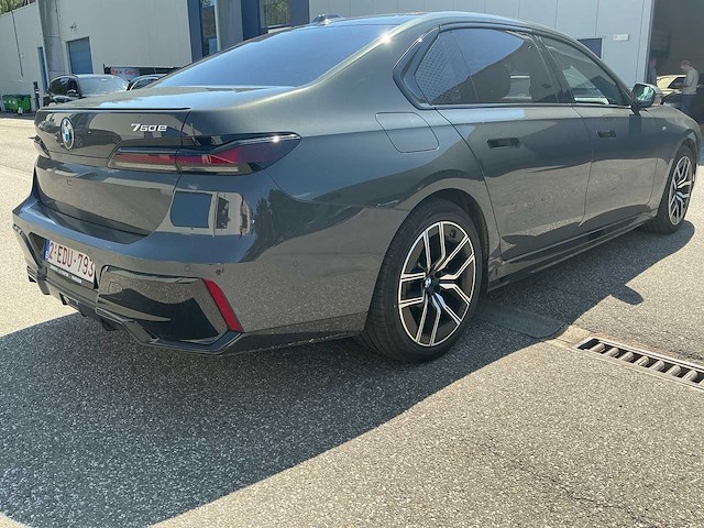 2023 bmw 750e xdrive personenauto - afbeelding 17 van  20