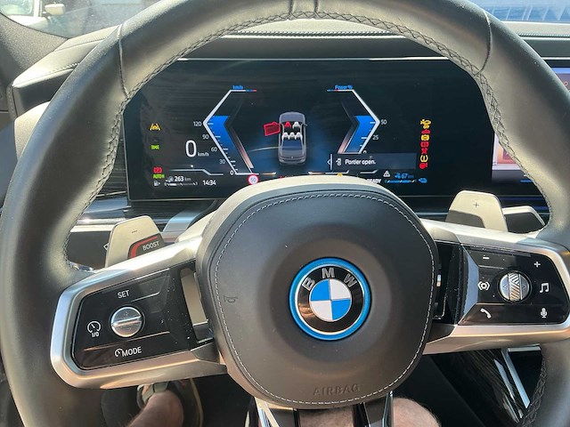 2023 bmw 750e xdrive personenauto - afbeelding 10 van  28