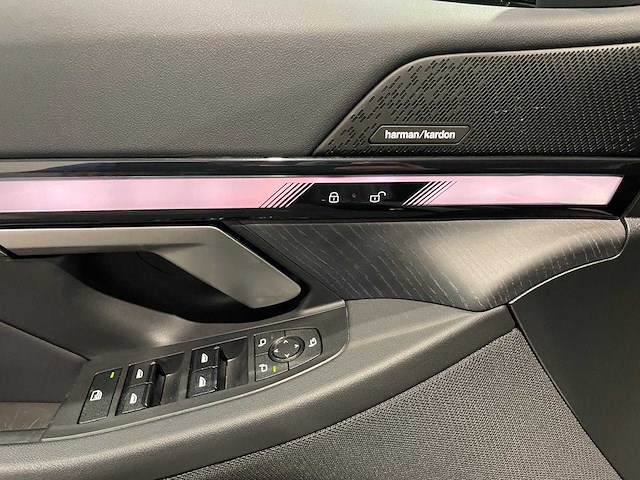 2023 bmw i5 edrive40 m-pakket - afbeelding 4 van  21